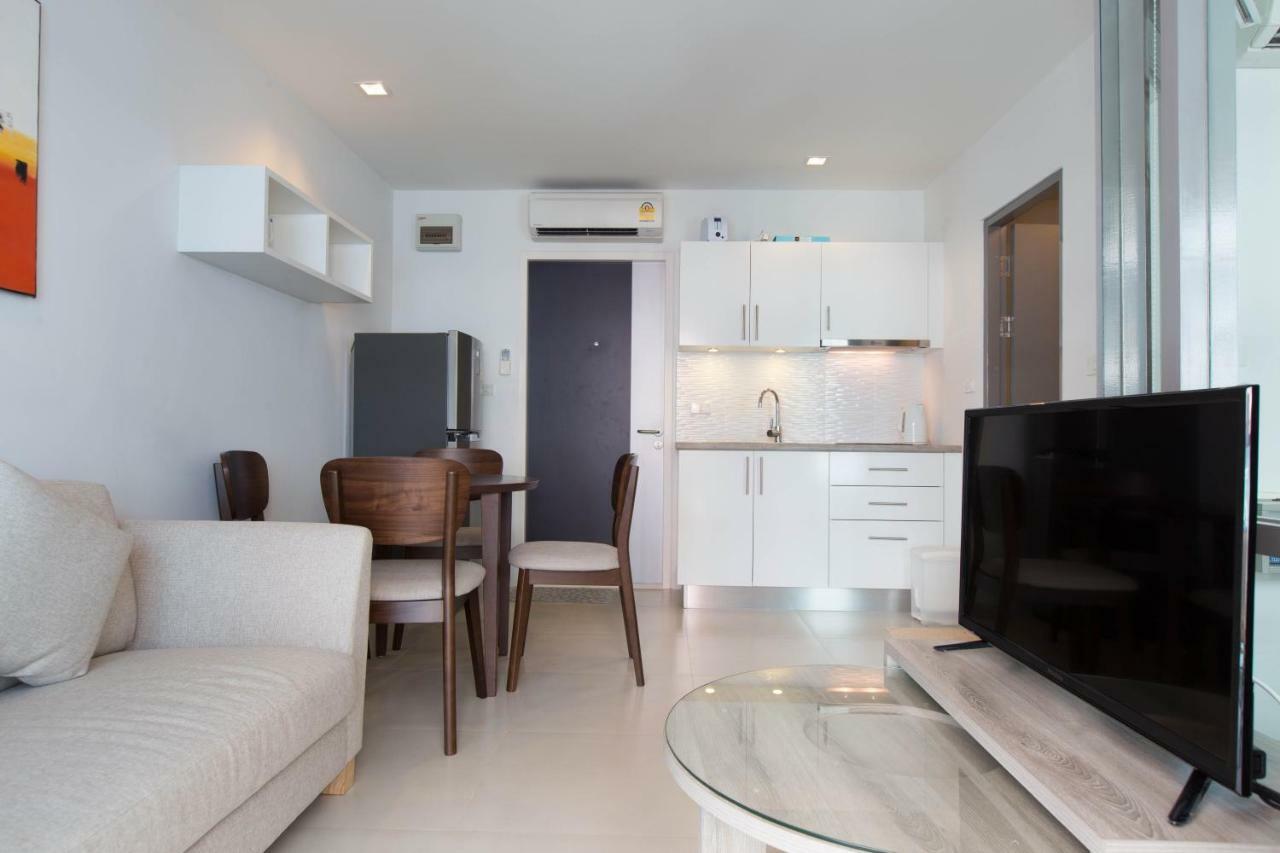 מאה פים Grand Blue Condominium 504 מראה חיצוני תמונה