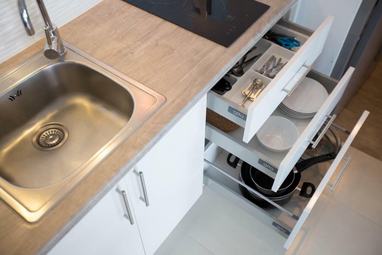 מאה פים Grand Blue Condominium 504 מראה חיצוני תמונה