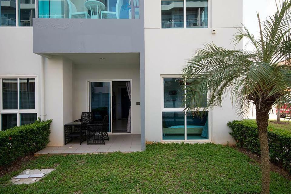 מאה פים Grand Blue Condominium 504 מראה חיצוני תמונה