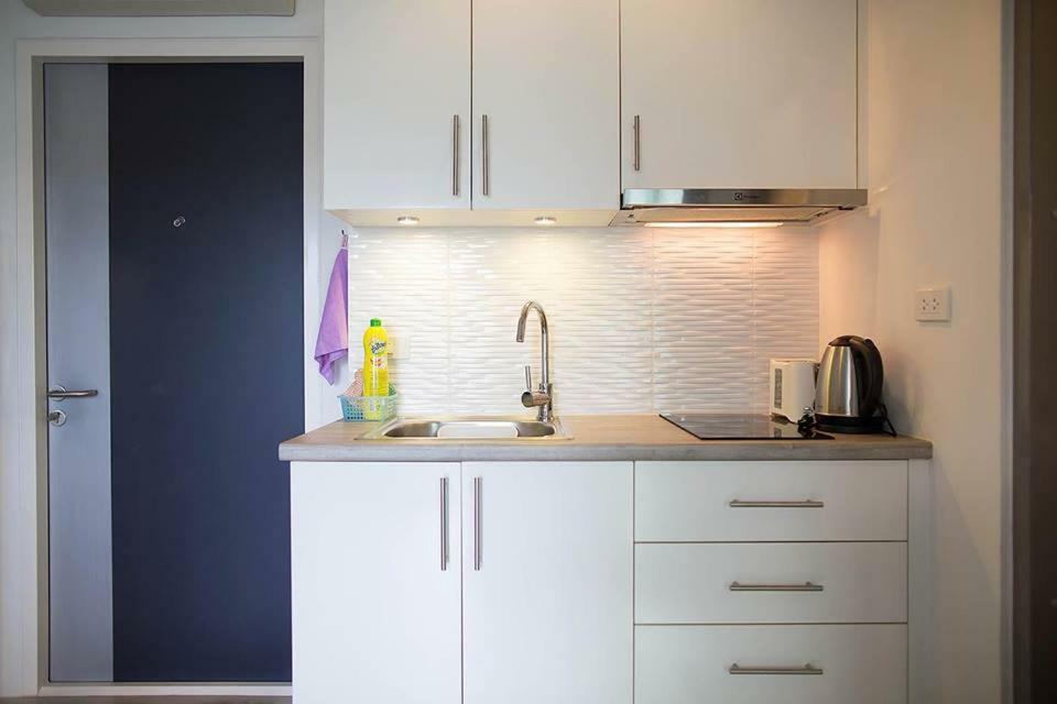 מאה פים Grand Blue Condominium 504 מראה חיצוני תמונה