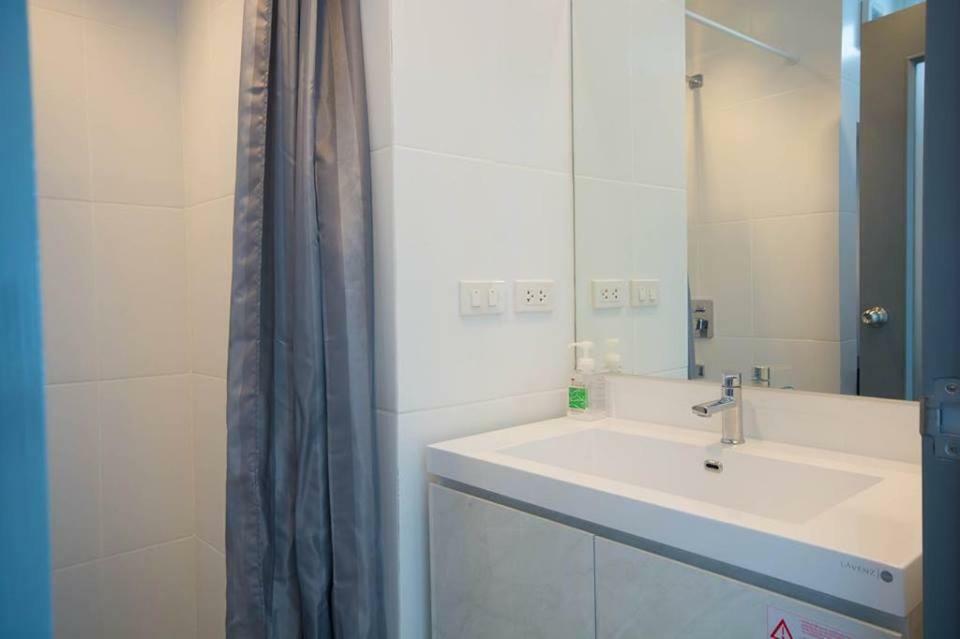 מאה פים Grand Blue Condominium 504 מראה חיצוני תמונה
