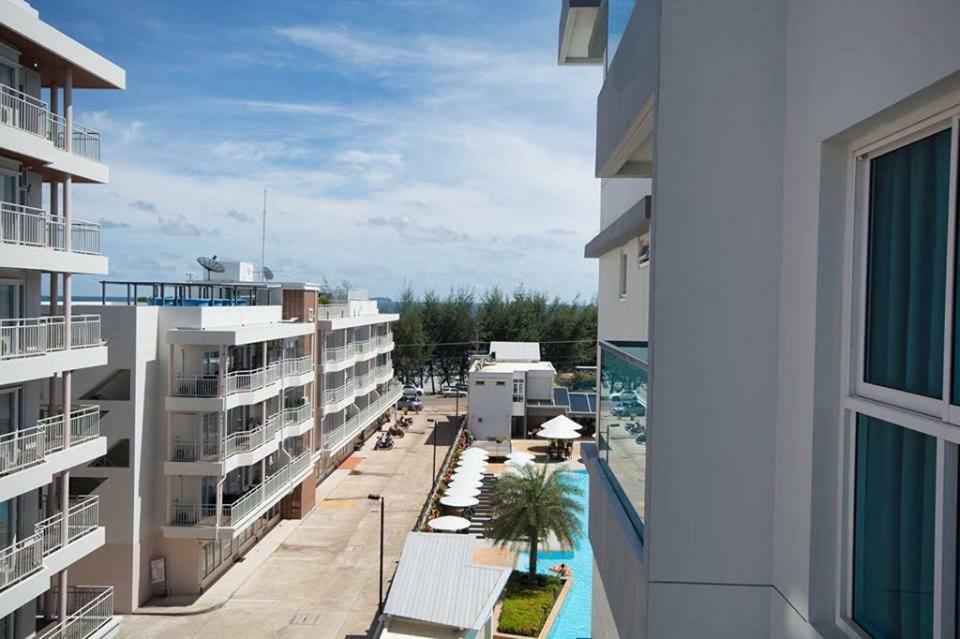 מאה פים Grand Blue Condominium 504 מראה חיצוני תמונה
