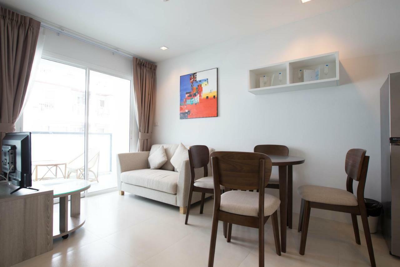מאה פים Grand Blue Condominium 504 מראה חיצוני תמונה